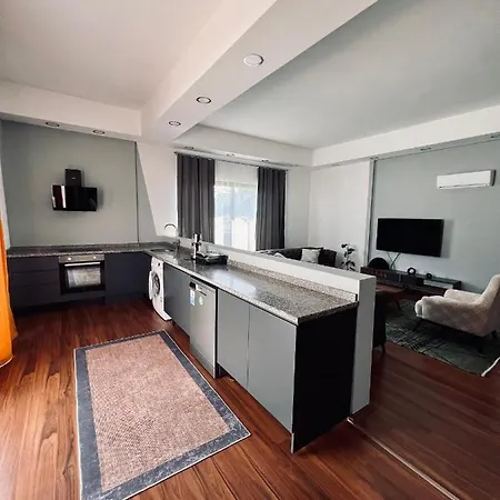Relaxion & Aparthotel Side